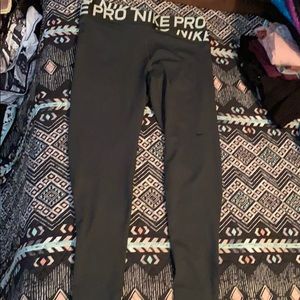 Nike pro training leggings